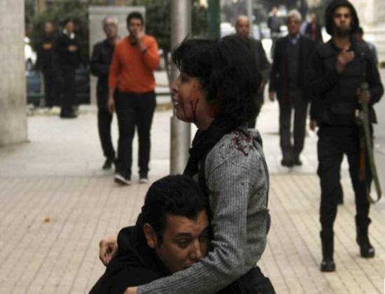مغربي ومصري يفوزان بجائزة “شيماء الصباغ للشعر”