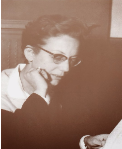 الدكتورة عائشة راتب ( 1928 – 2013 )