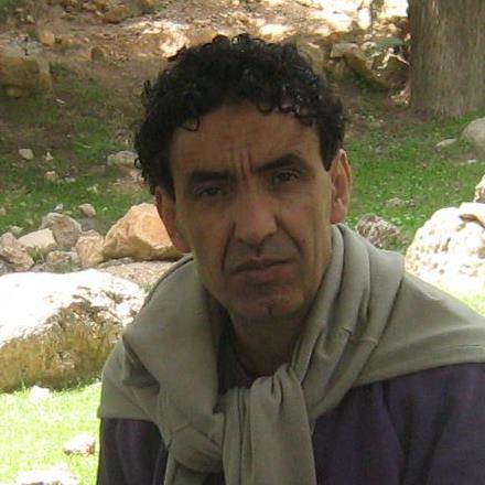 عبث